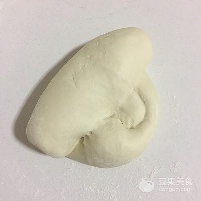 蒸小笼包要多长时间（小笼包的做法和配方）-18