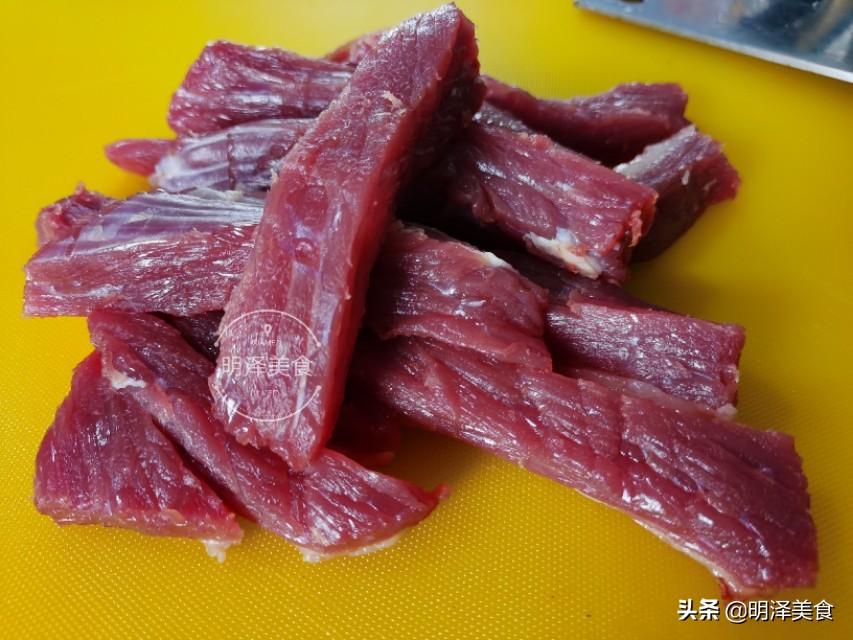 一斤牛肉出多少牛肉干（牛肉干的制作方法家常简单）-8