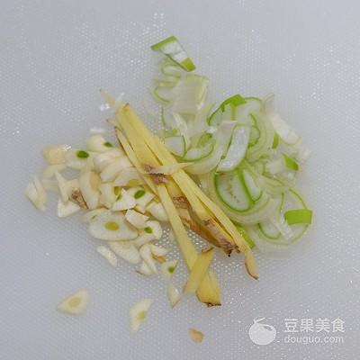 嫩豆腐煮多久能熟（自制香豆腐的做法）-3
