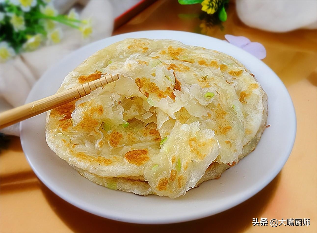 怎样烙油饼层次多而又软，怎么烙油饼起层又酥脆-10