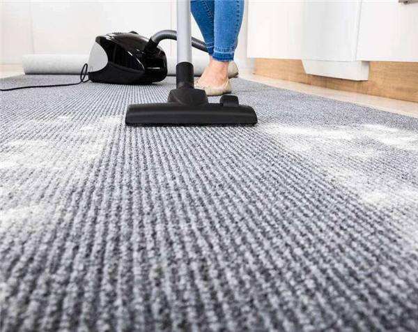 办公室地毯怎么清洗方便省事 怎样清洗地毯最干净便利-1