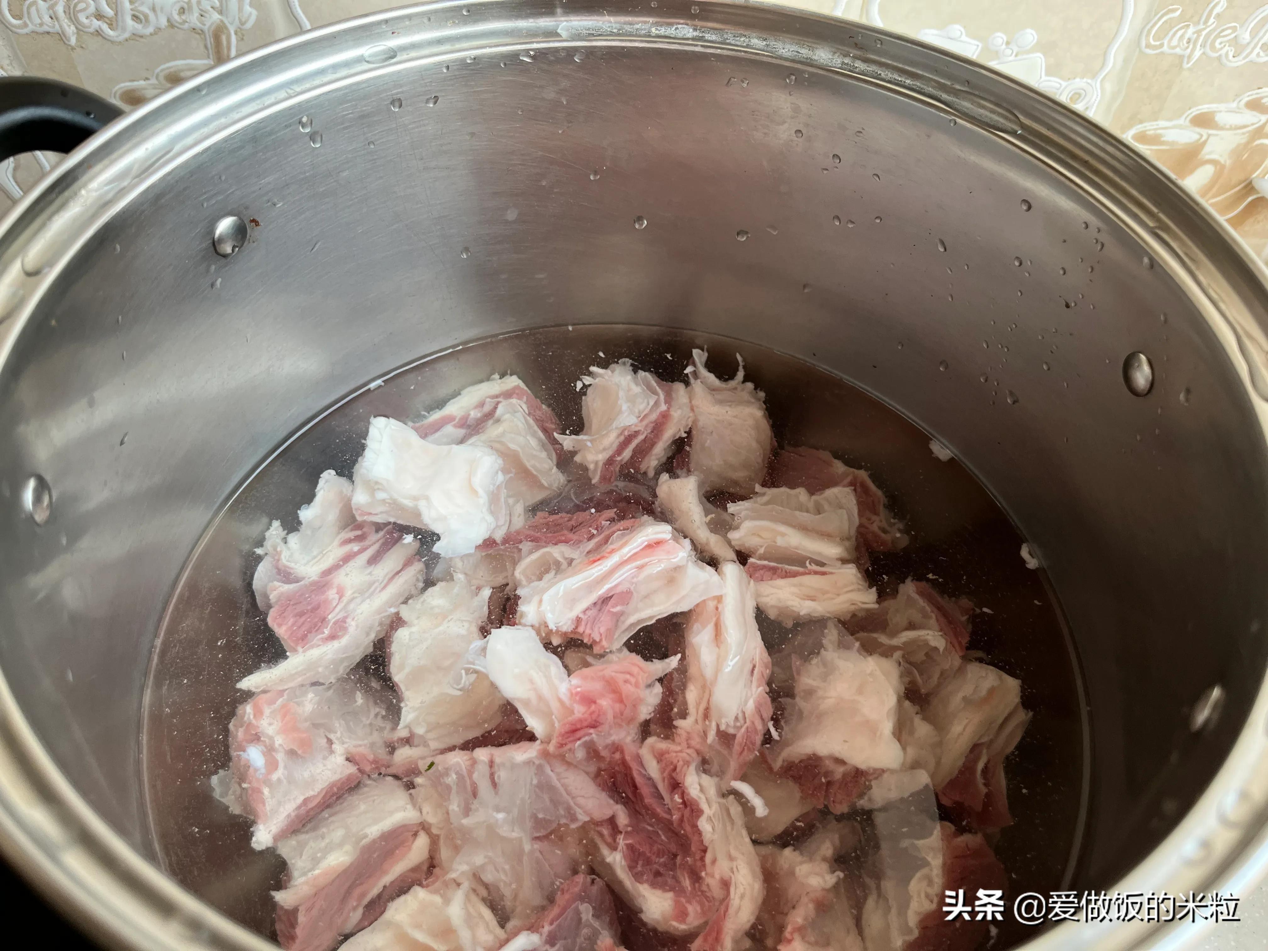 清汤牛肉的做法与配料，家常清炖牛肉好吃又烂-6