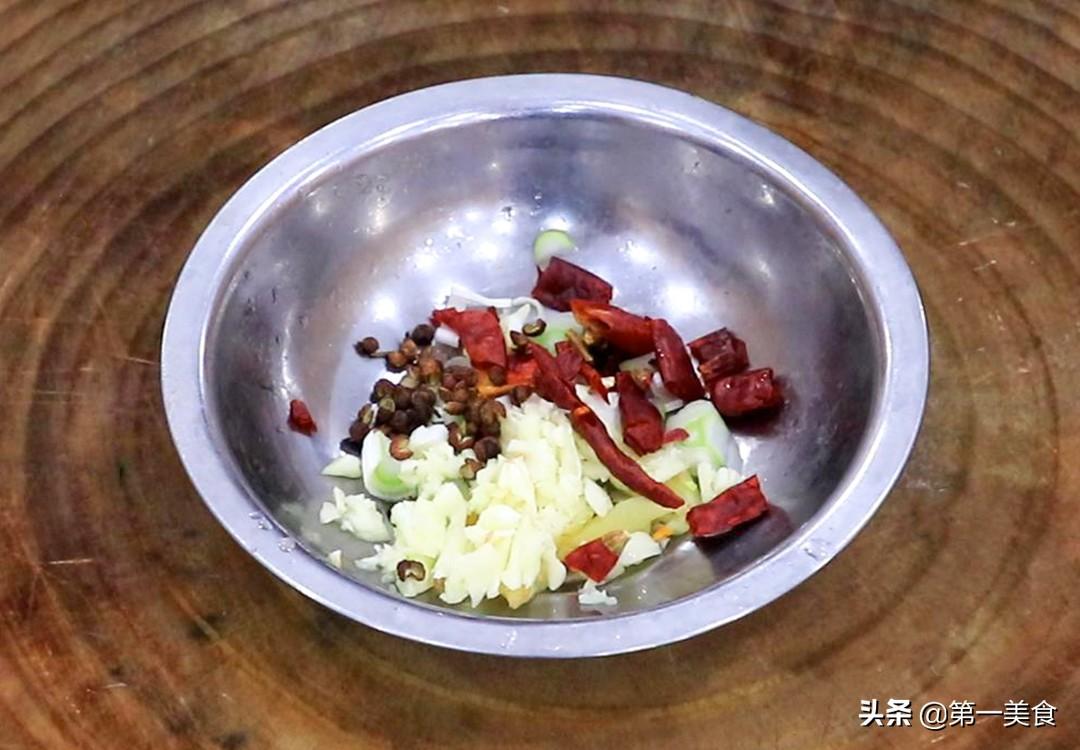 宫保鸡丁做法大全窍门 宫保鸡丁菜谱教程-8