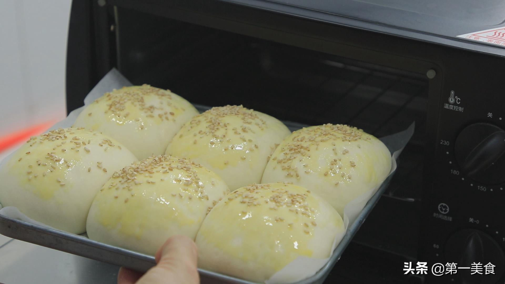 烤箱做面包的家庭做法简单易学（用烤箱做面包教程）-19