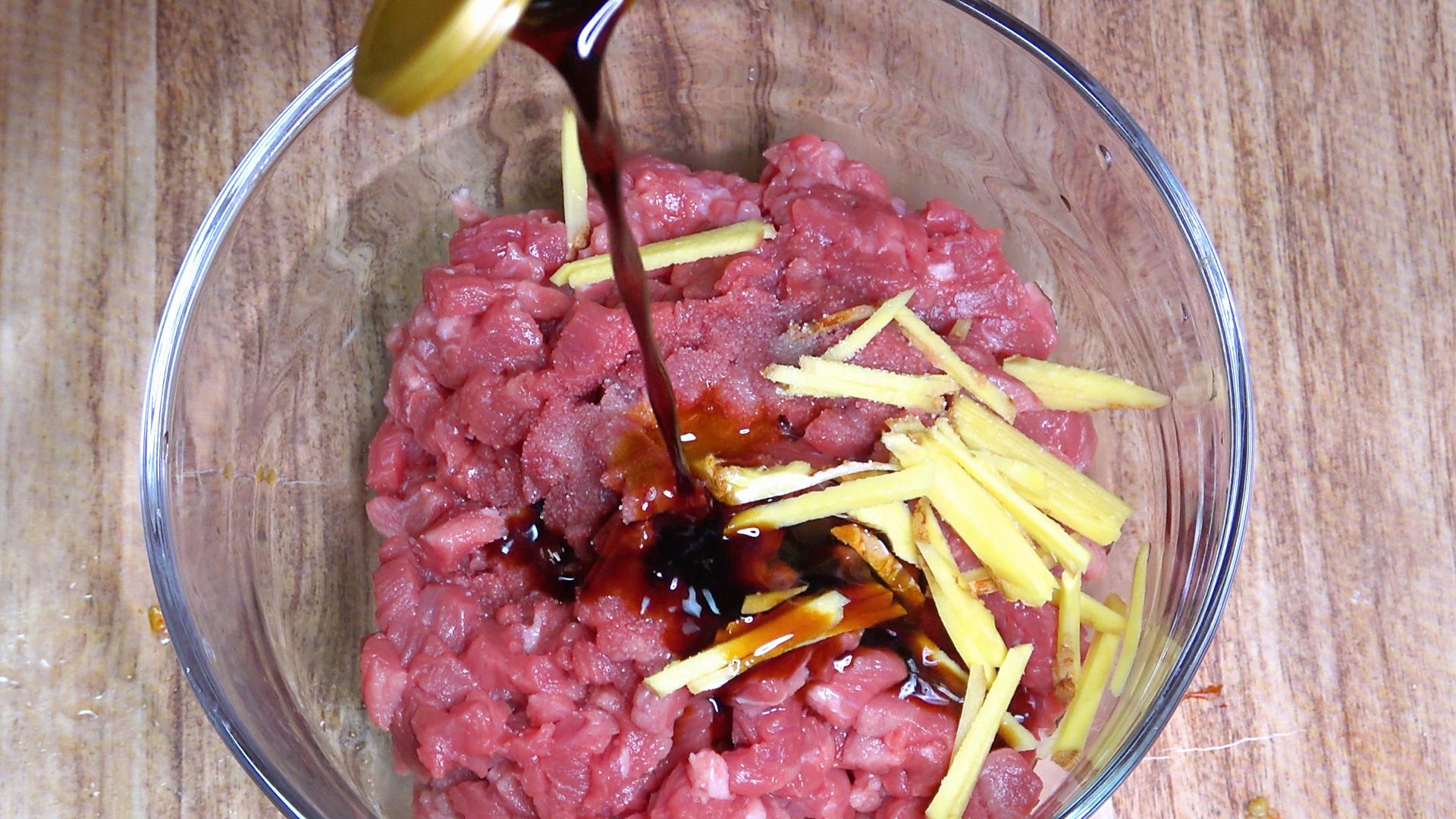 香菇牛肉酱的家庭制作方法（香菇牛肉酱的做法及配方）-3