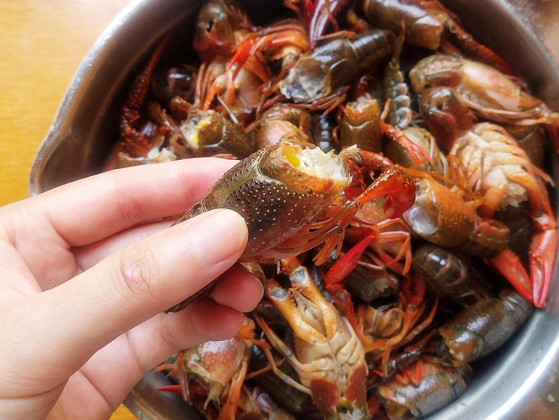 小龙虾焖煮多长时间最好吃-5