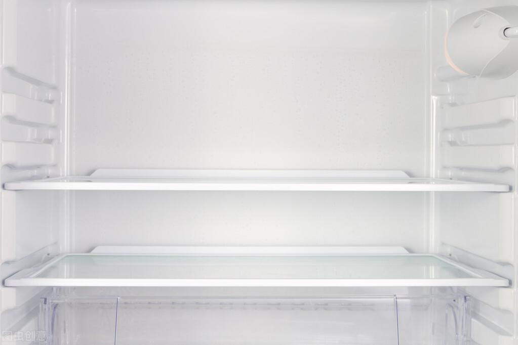 冰箱冷冻室结冰严重如何解决（冰箱冷冻层老是结厚冰）-3