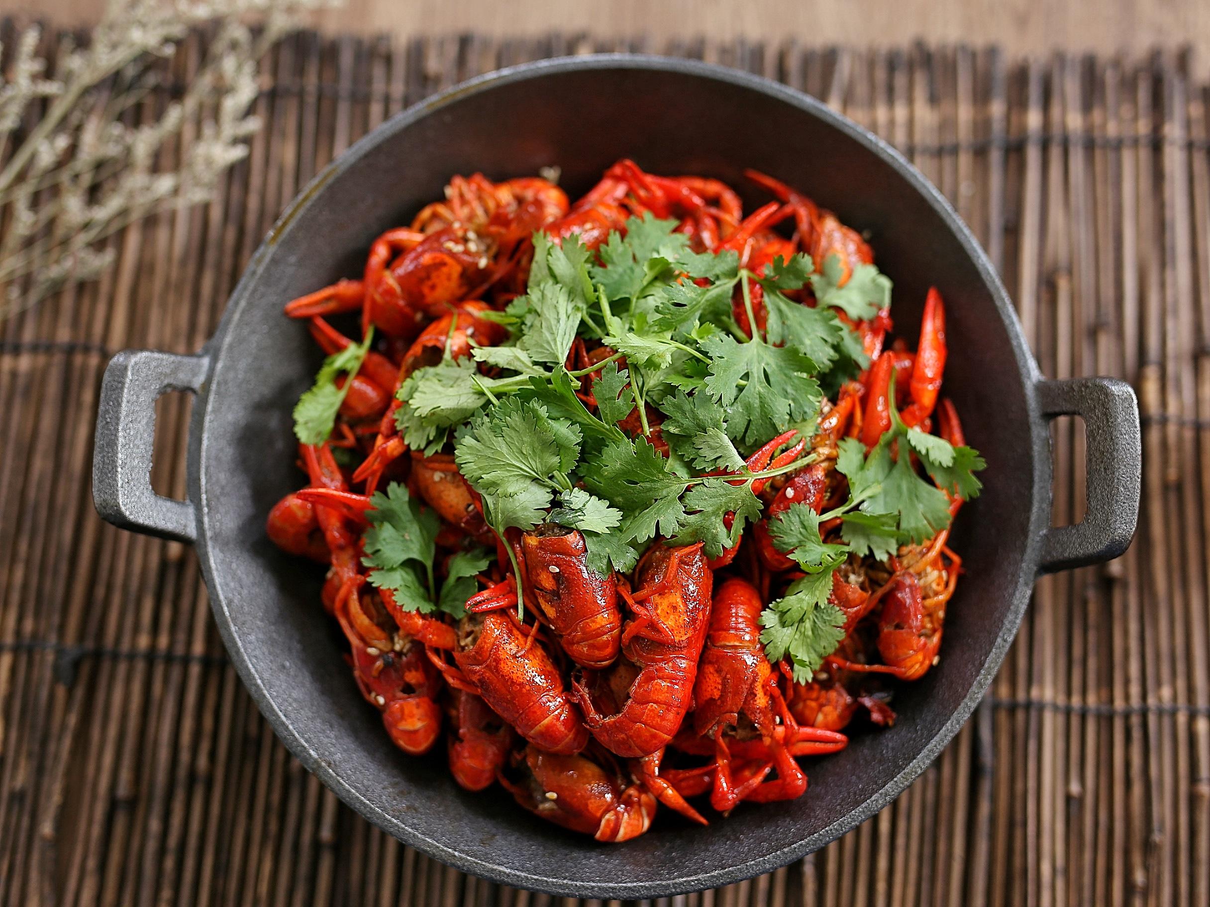 小龙虾焖煮多长时间最好吃-12