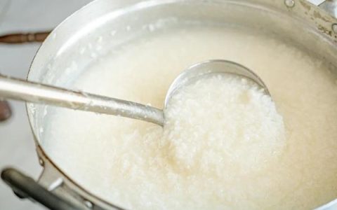大米粥的做法米和水的比例（白粥水和米的比例是多少）