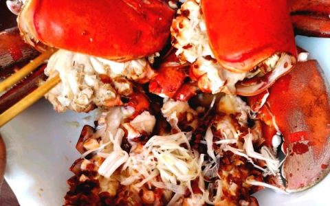 龙虾怎么做好吃又简单 蒜蓉龙虾的正确做法