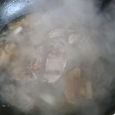 土豆炖排骨汤怎么做好吃又简单（排骨和土豆一起炖可以吗）-6