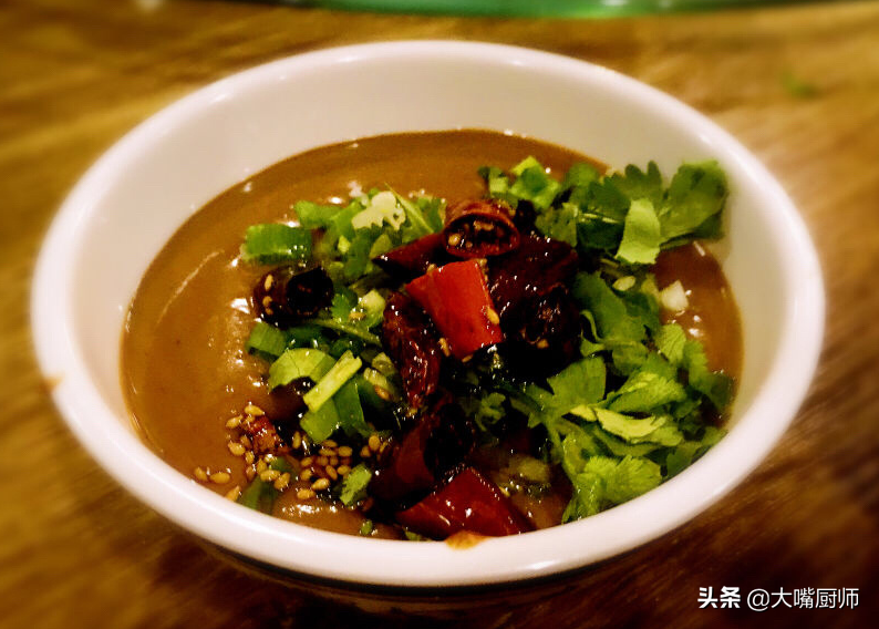 火锅蘸料芝麻酱怎么调 芝麻酱蘸料的制作方法-1