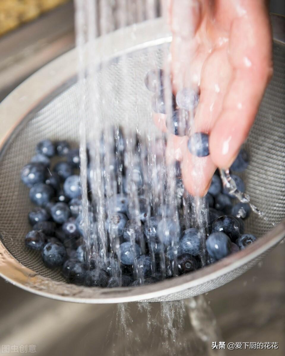 蓝莓的清洗方法有哪些（蓝莓白霜需要洗吗）-3