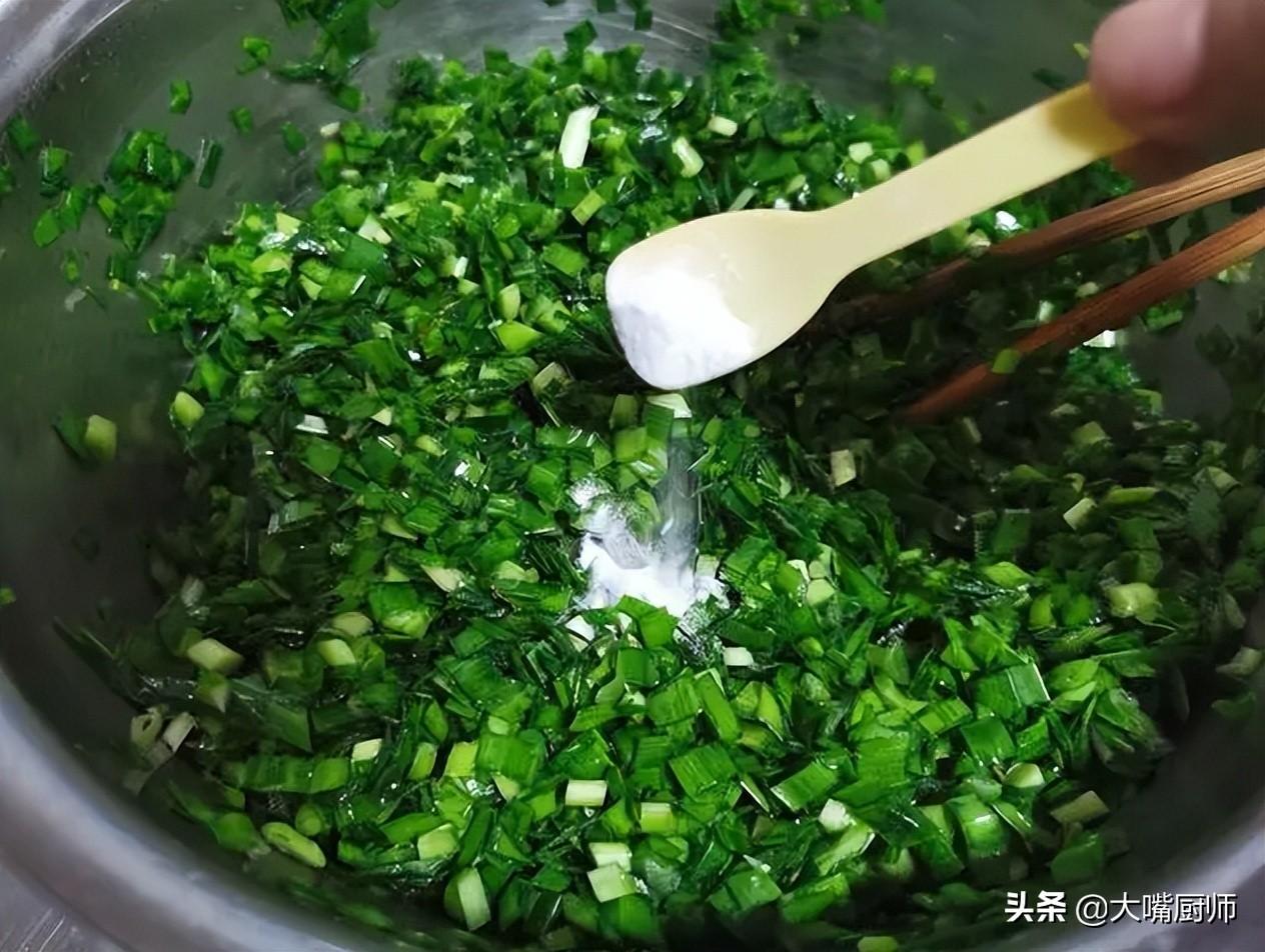 韭菜粉丝肉馅怎么调好吃窍门-4