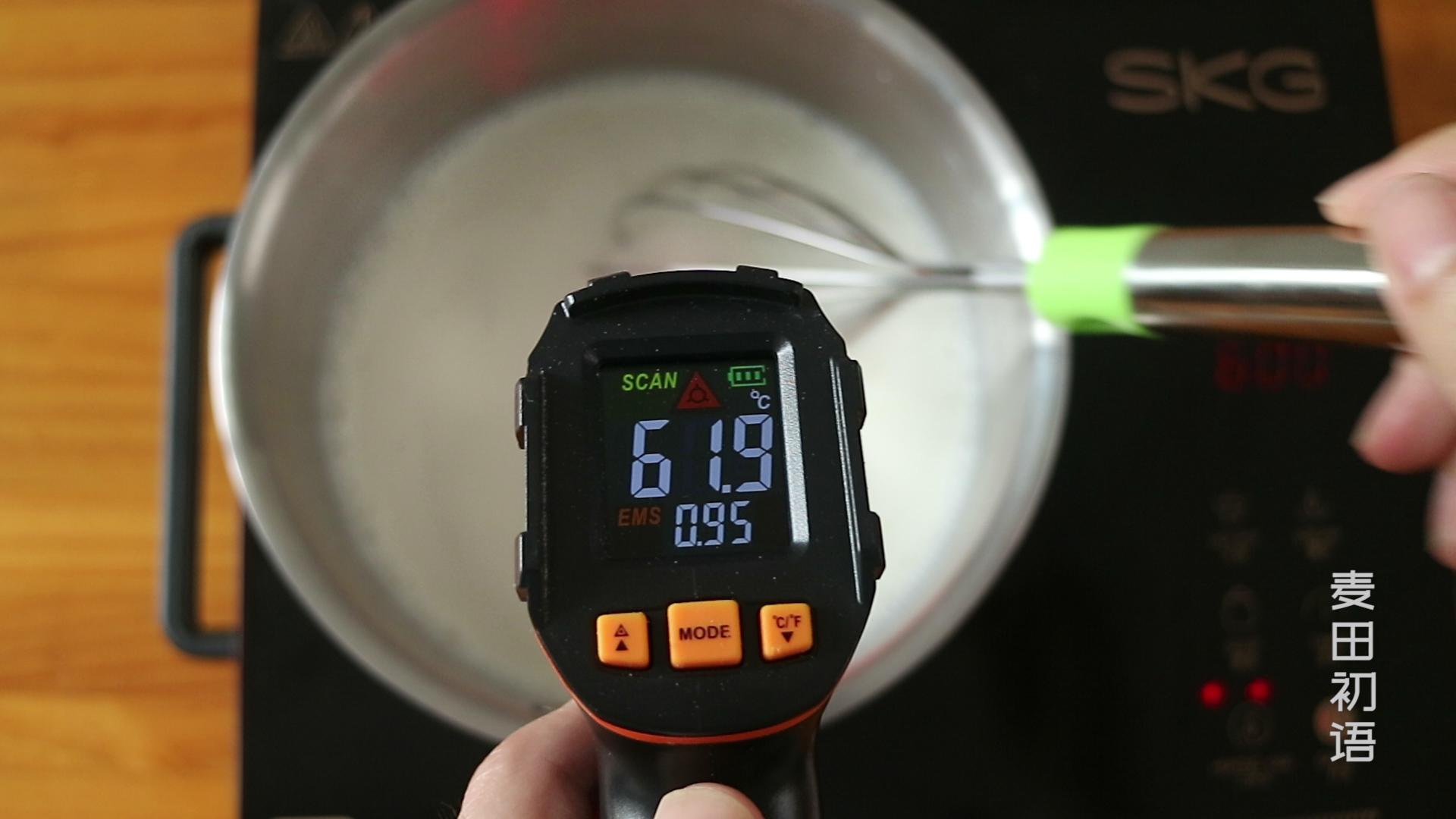 酸奶自然发酵怎么做（自制酸奶的简单做法）-7