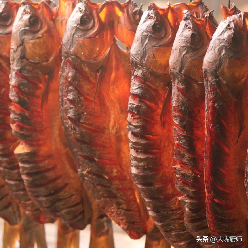 腊鱼的腌制过程（四川腊鱼的腌制方法）-9
