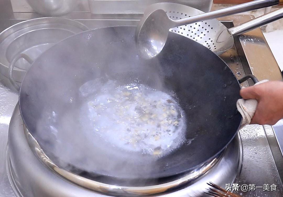 怎么做蛋炒饭简单又好吃_蛋炒饭如何炒好-10