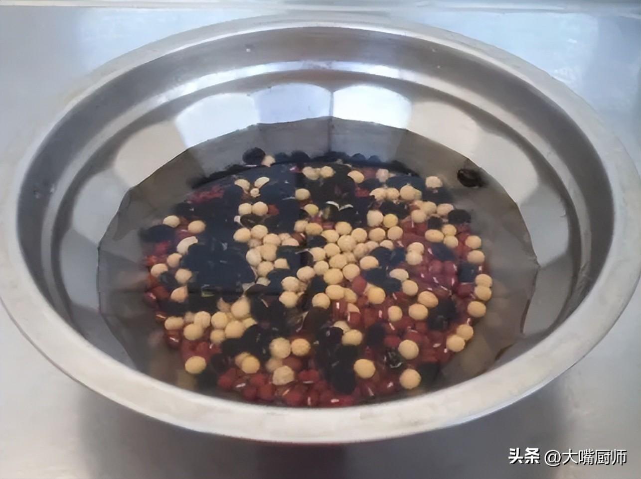 豆浆怎么做出香浓豆浆_无渣豆浆制作方法-5