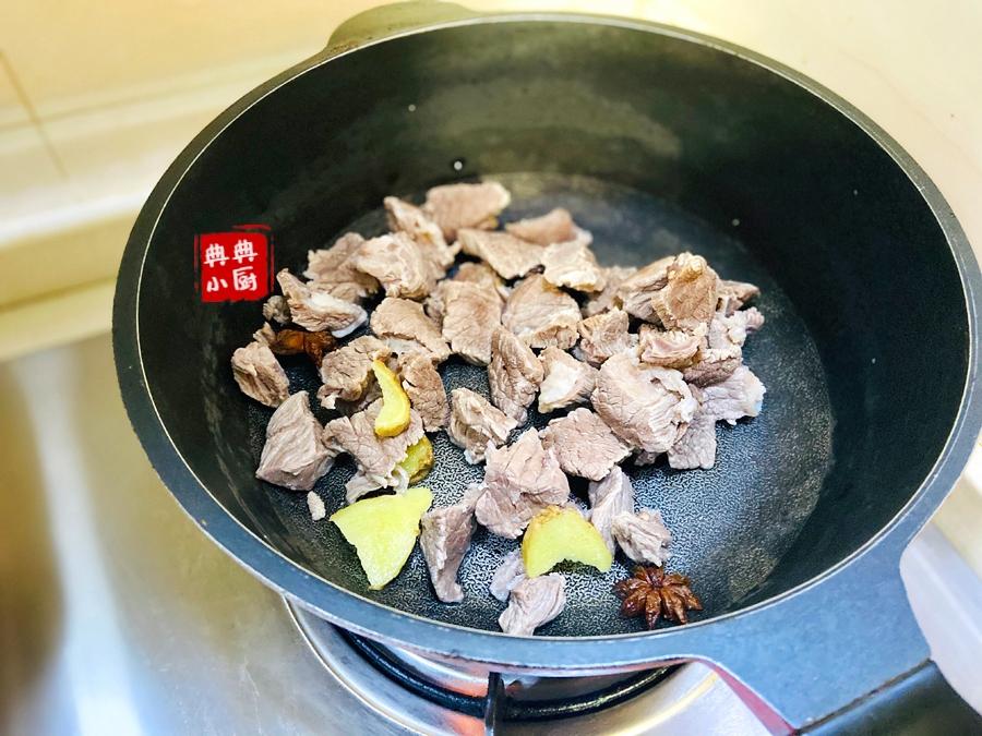 红烧牛肉炖土豆的做法（土豆炖牛肉的教程）-4