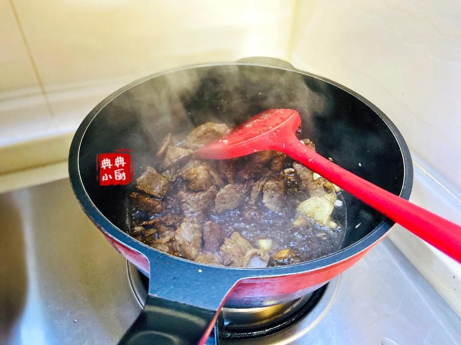 红烧牛肉炖土豆的做法（土豆炖牛肉的教程）-5