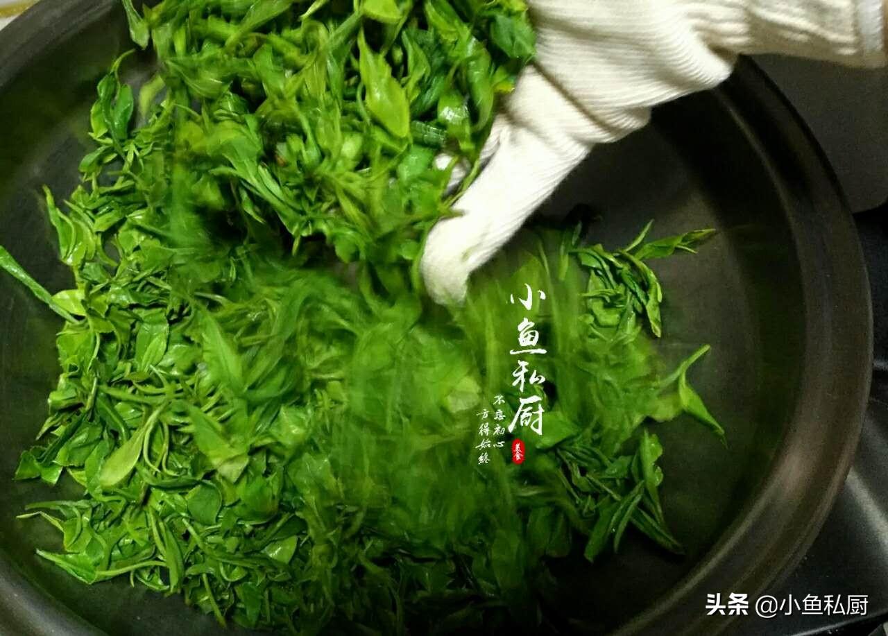 如何炒茶叶是绿色的，茶叶怎么炒出来是绿色的-8