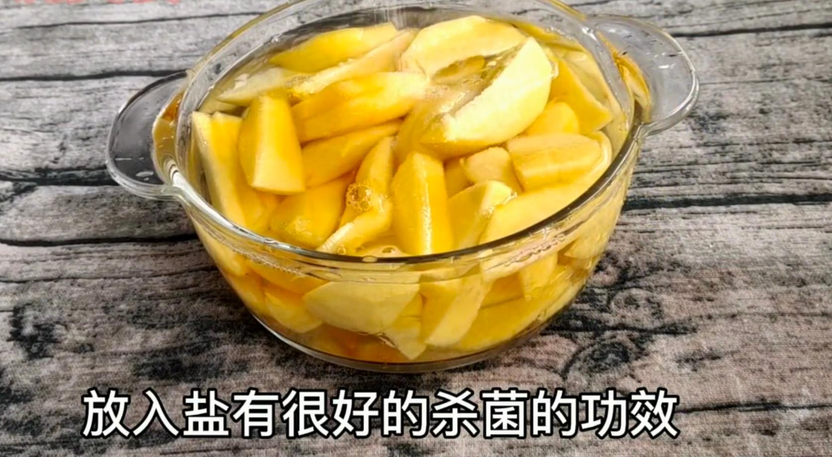 冷冻的黄桃做黄桃罐头怎么做，黄桃罐头放冰箱能放多久-3