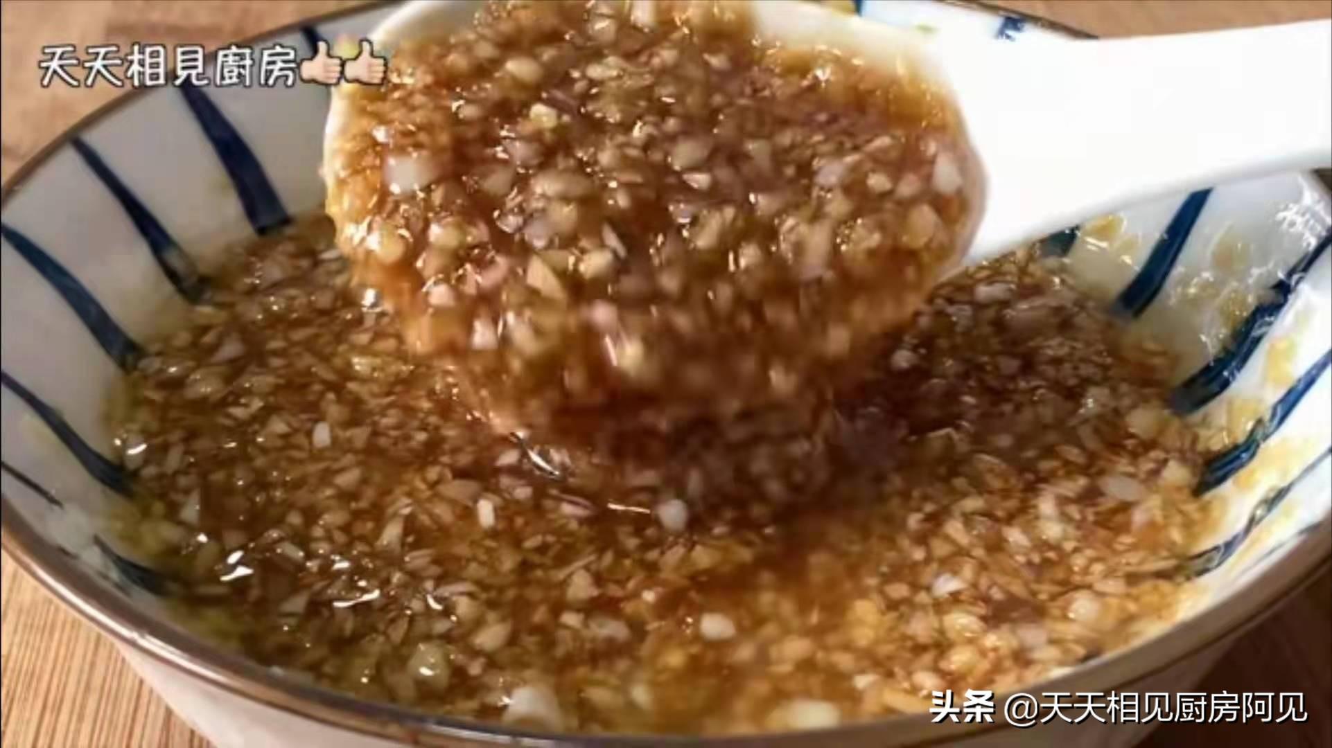 蒜香排骨的做法蒸窍门（广东正宗蒸蒜香排骨的做法）-16