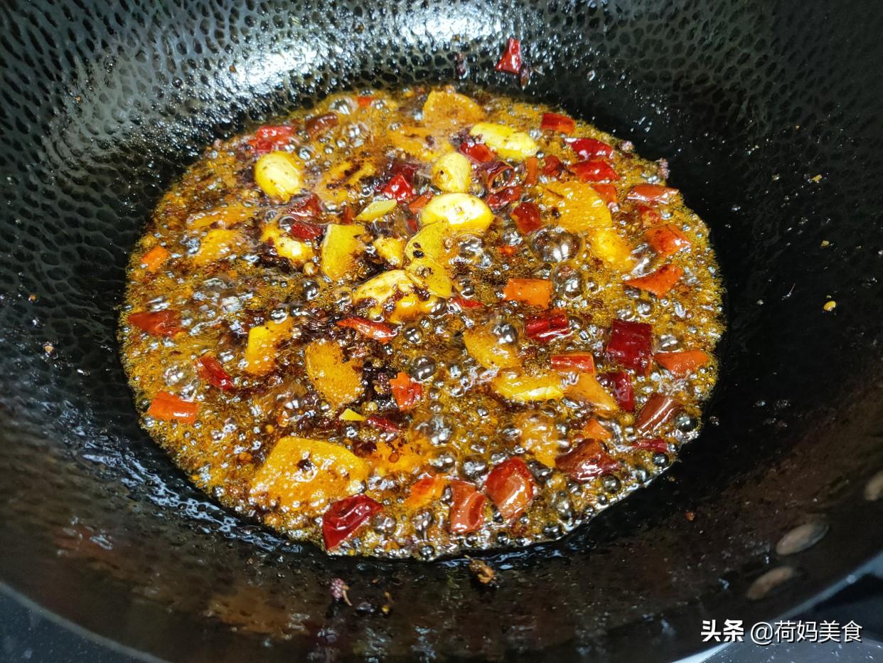 鲜牛肉炖土豆怎么烧好吃_鲜烧牛肉的做法川味-7