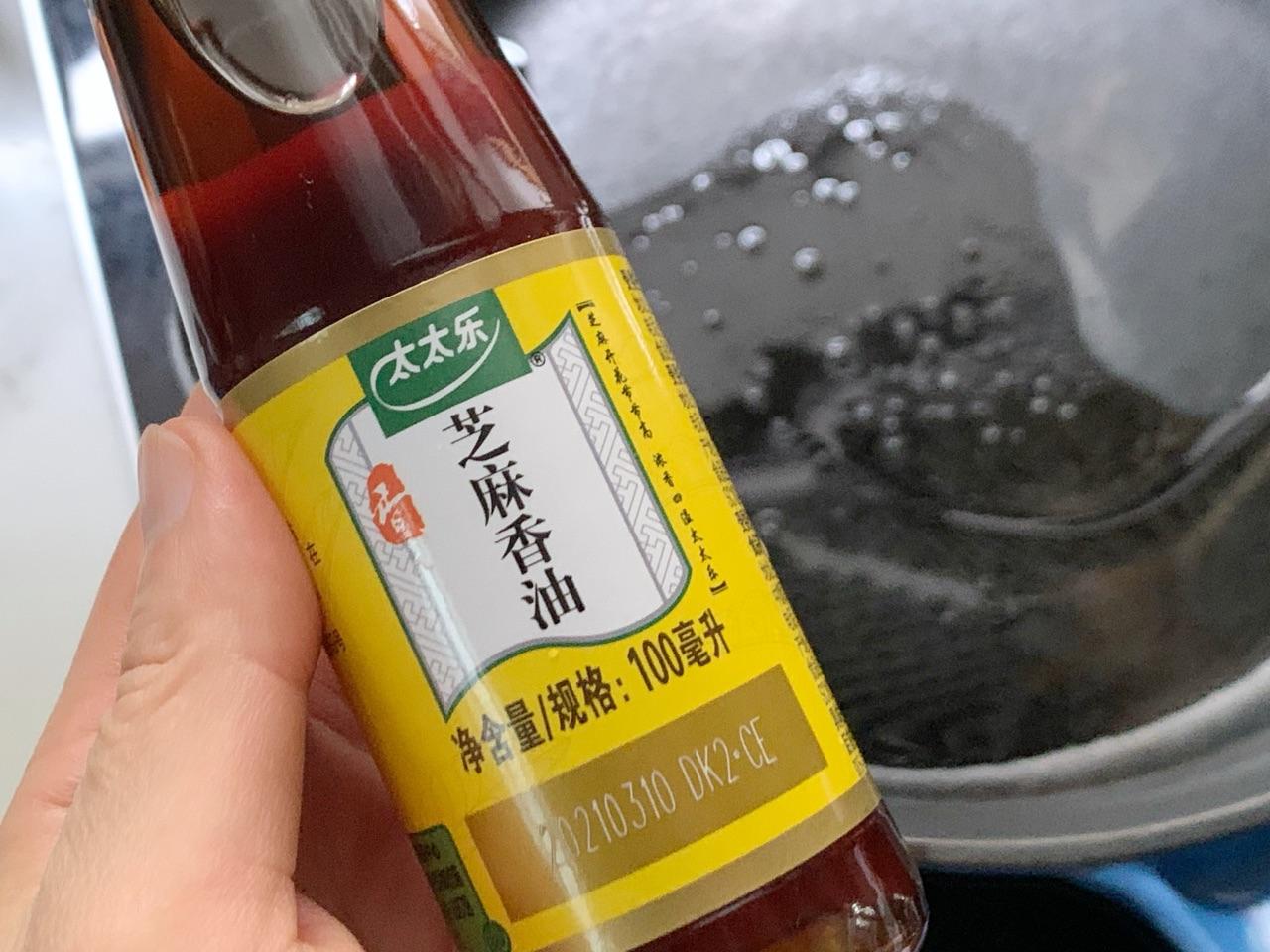 麻油鸡怎么做好吃窍门 正宗麻油鸡的做法窍门-4