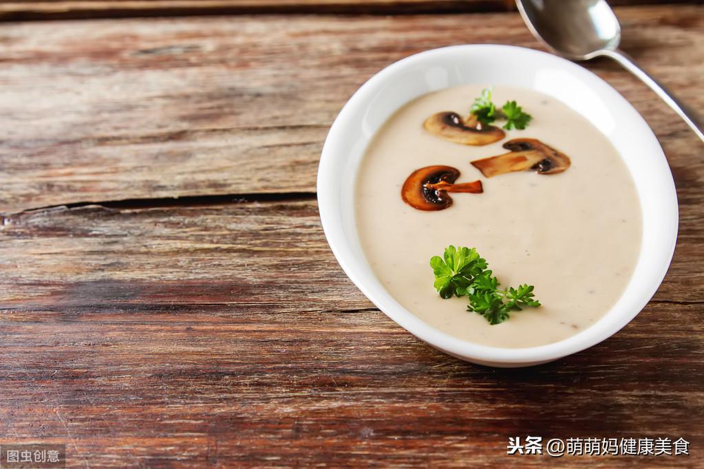 奶油蘑菇汤西餐的做法_吃牛排配什么汤最好-6