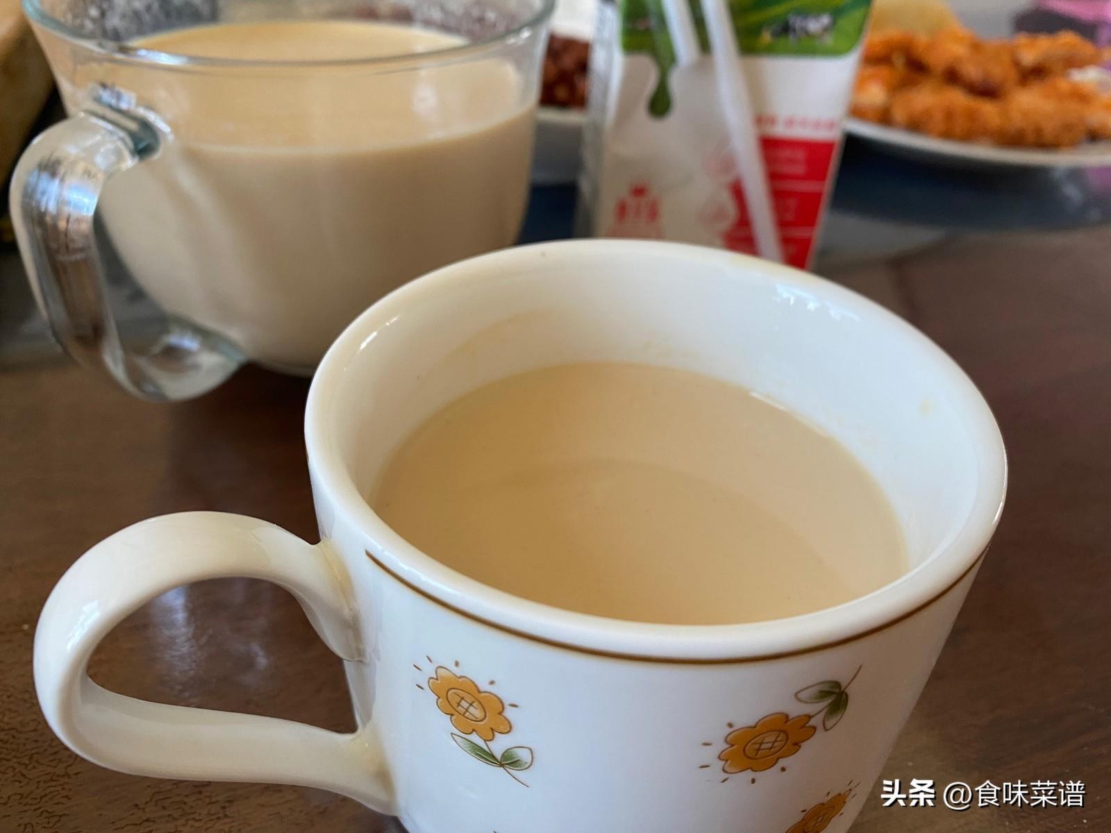 怎样做奶茶简单又好喝（奶茶做法和配料）-8