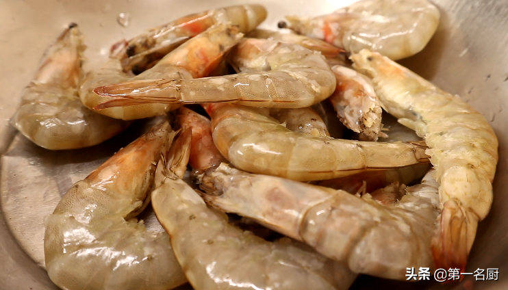 椒盐虾怎么做好吃又简单 椒盐虾的简单家常做法-5