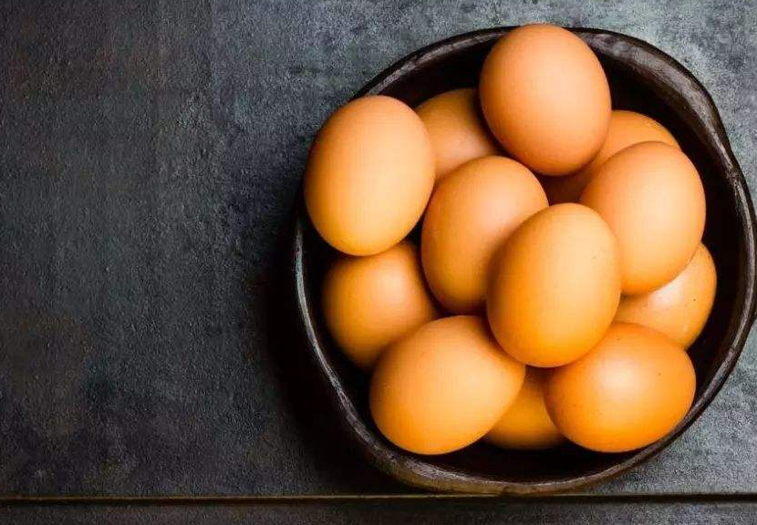 如何辨别真假鸡蛋的方法，市场上真有人造鸡蛋吗-4