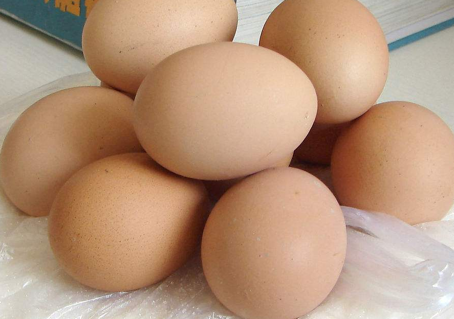 如何辨别真假鸡蛋的方法，市场上真有人造鸡蛋吗-2