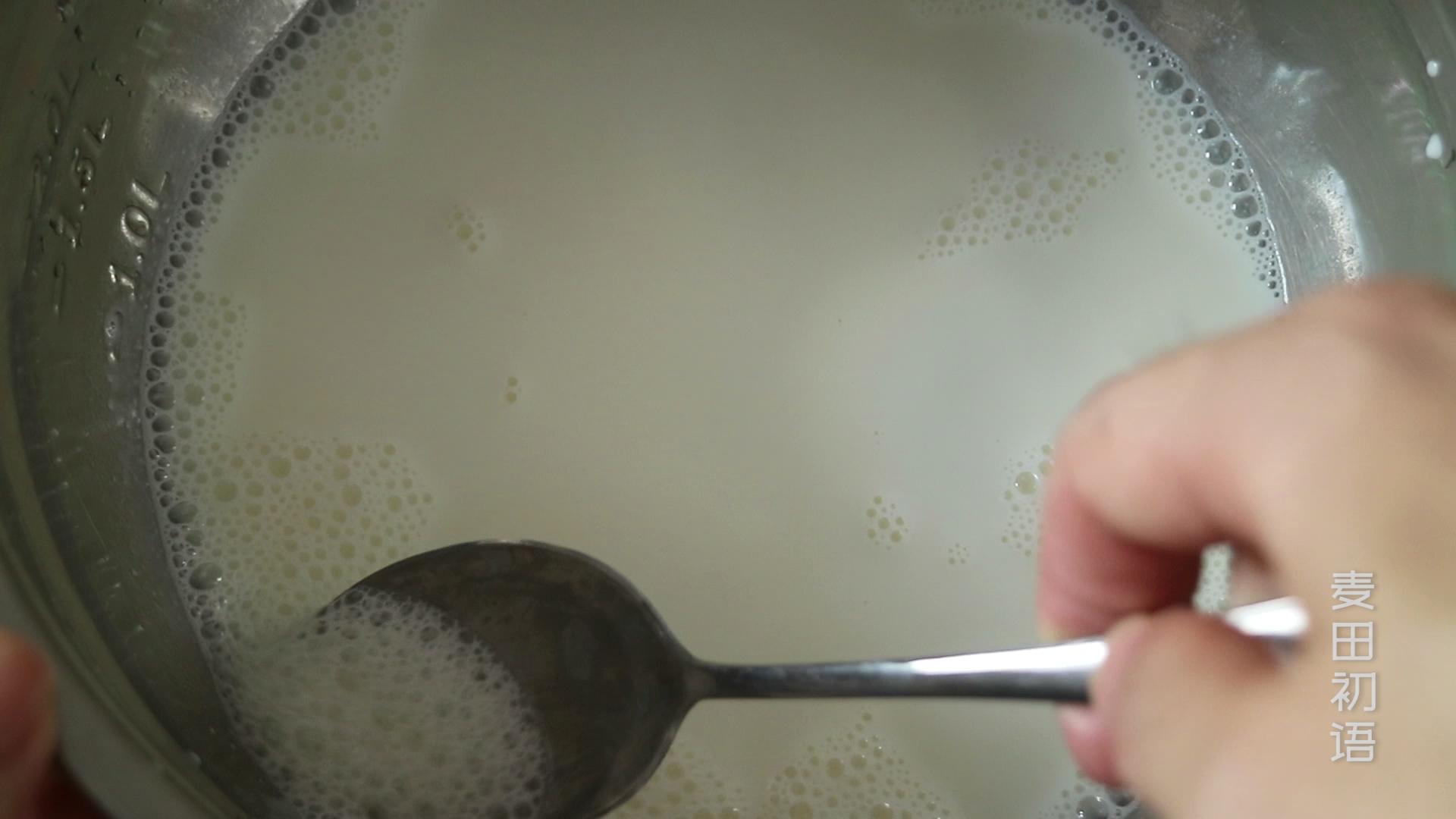 酸奶自然发酵怎么做（自制酸奶的简单做法）-11
