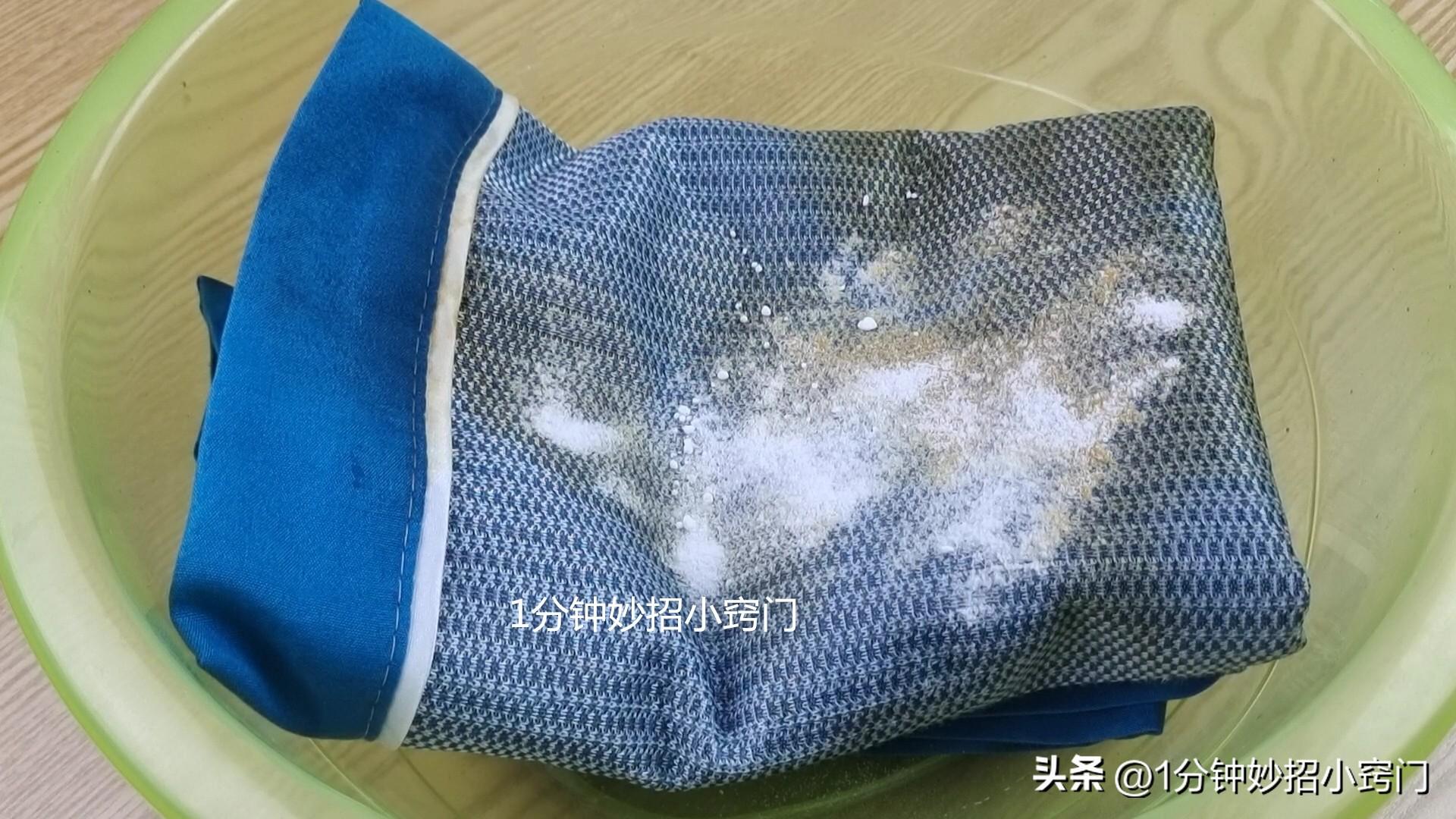 枕套发黄如何洗白（小妙招分享）-3