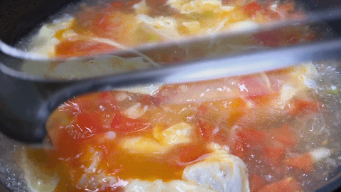 西红柿鸡蛋汤的家常做法，怎样做番茄炒鸡蛋更好吃-12