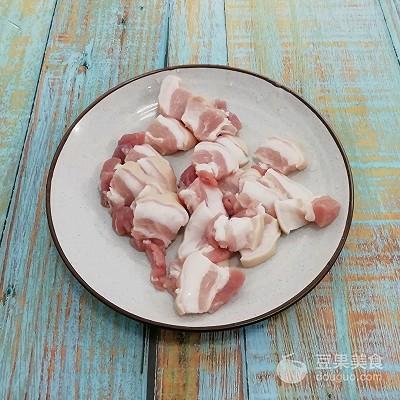 猪肉酸菜炖粉条怎么做好吃（酸菜白肉粉条的做法）-3