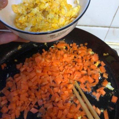 怎样做蛋炒饭好吃又简单（蛋炒饭的做法及配料）-5
