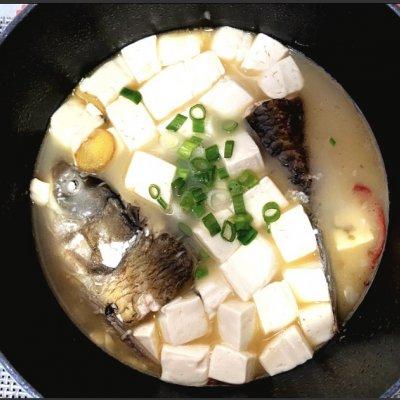 鱼头炖豆腐用什么豆腐 鱼头炖豆腐怎么做好吃？-9