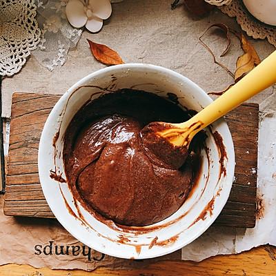巧克力熔岩蛋糕的做法和配方（为什么巧克力熔岩蛋糕会塌）-8