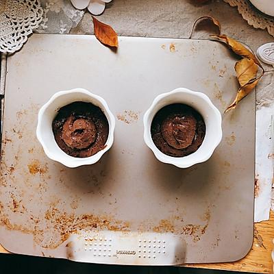 巧克力熔岩蛋糕的做法和配方（为什么巧克力熔岩蛋糕会塌）-11