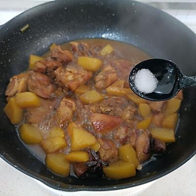 红烧鸡腿炖土豆的家常做法，红烧鸡腿肉烧土豆-11