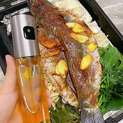 烤箱烤鱼的制作方法和配料，家庭烤箱做烤鱼-5