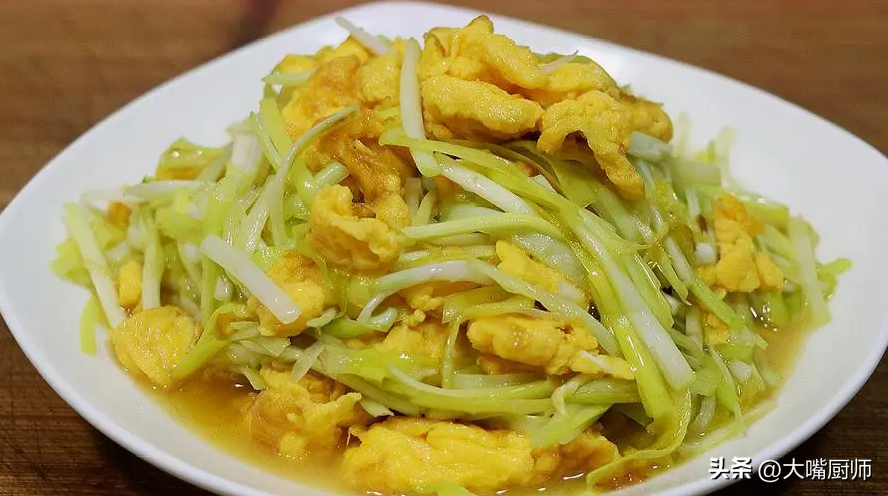 韭黄的做法配什么菜好吃，韭黄可以和哪些菜一起炒-3