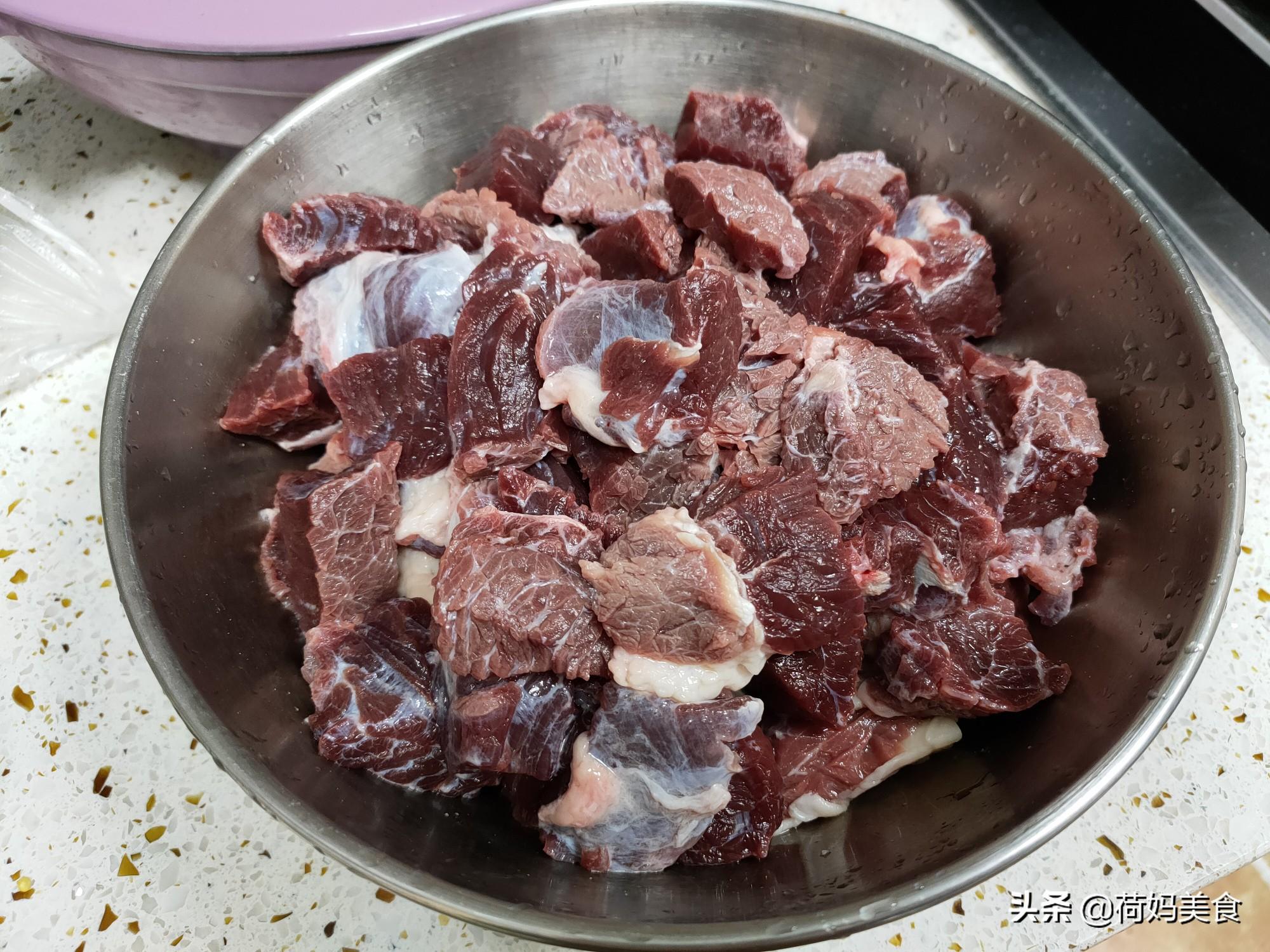 鲜牛肉炖土豆怎么烧好吃_鲜烧牛肉的做法川味-3