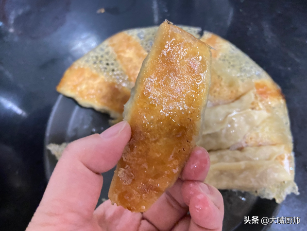 锅贴的做法家常做法煎饺（煎锅贴怎么样不粘锅）-10