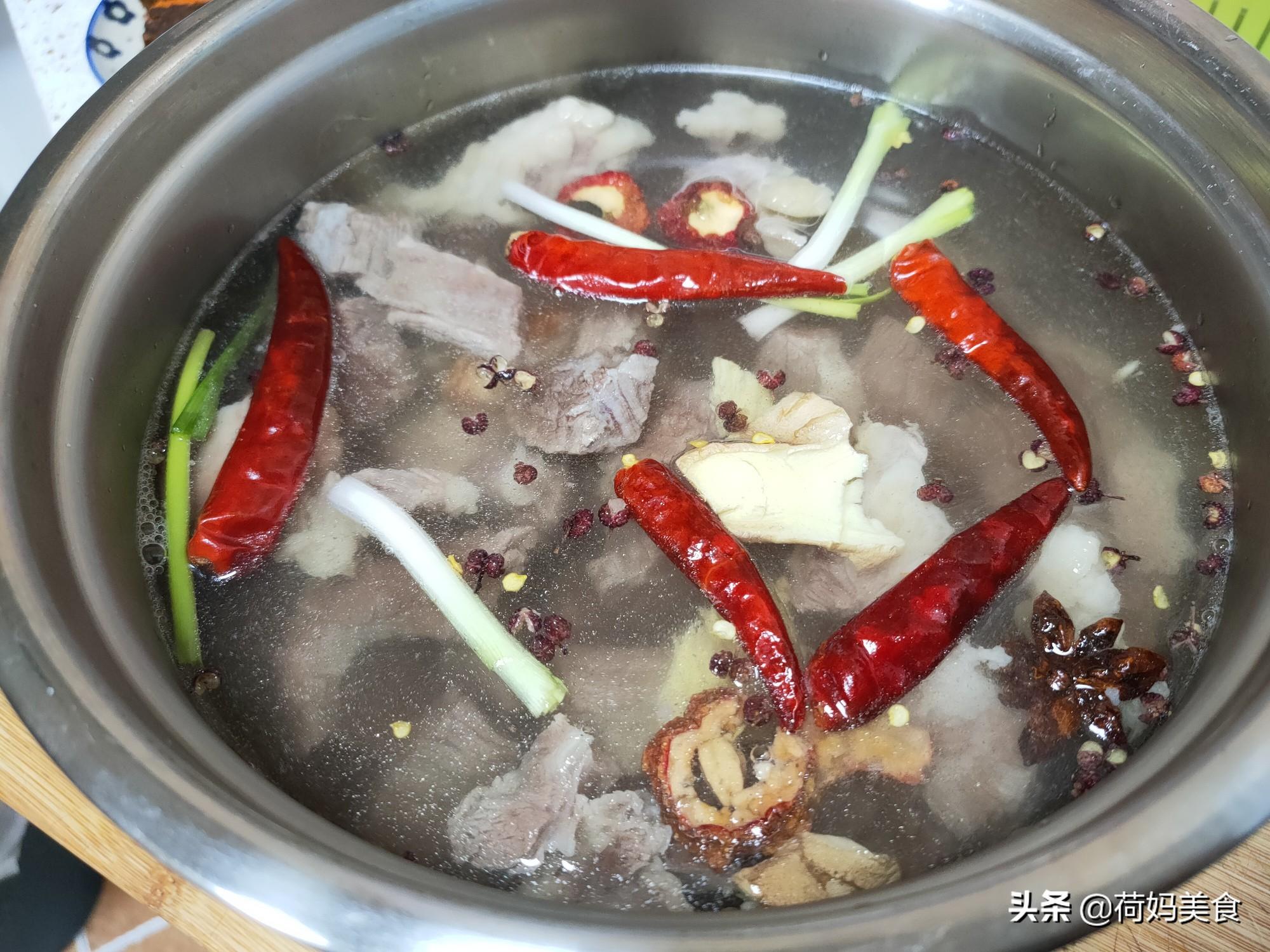 鲜牛肉炖土豆怎么烧好吃_鲜烧牛肉的做法川味-6