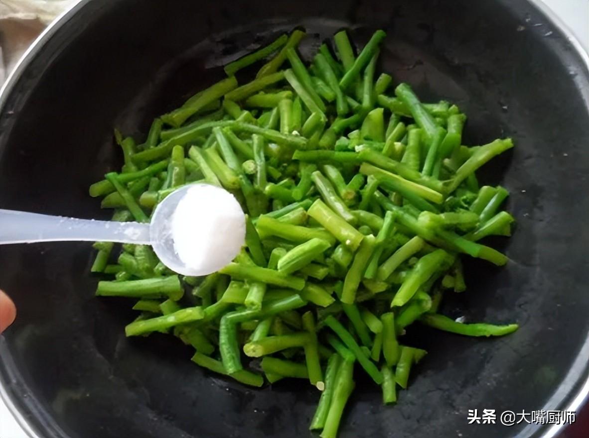 炒豇豆怎么做（炒豇豆怎么炒好吃）-6