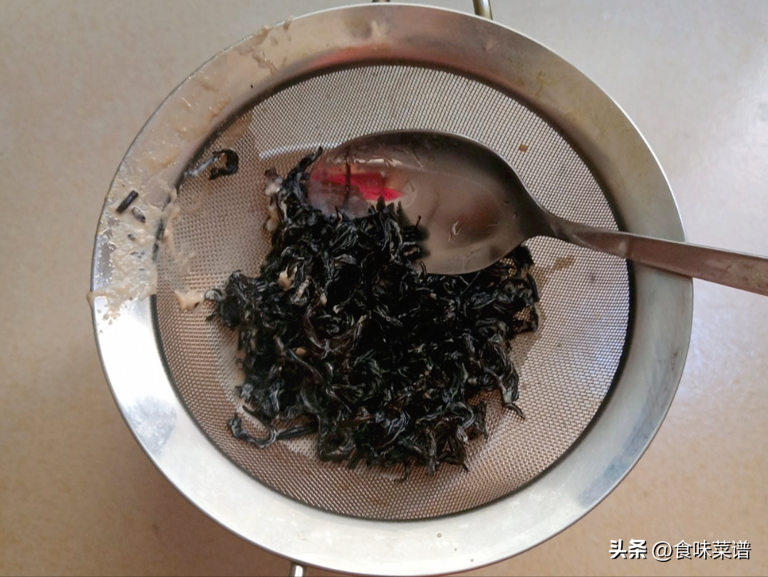 怎样做奶茶简单又好喝（奶茶做法和配料）-7